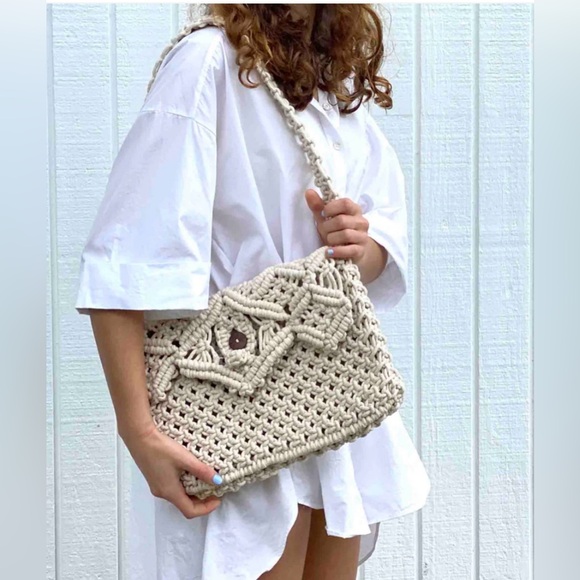 VINTAGE Macrame Shoulder Bag ,Boho, tote, - Picture 2 of 9